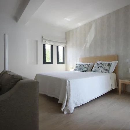 Bed and Breakfast L&f House