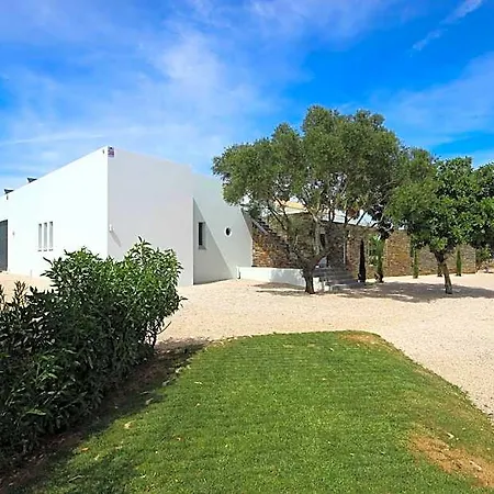L&f House
