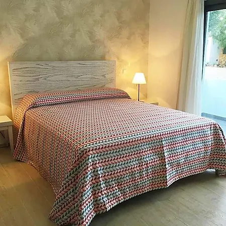 L&f House 4*