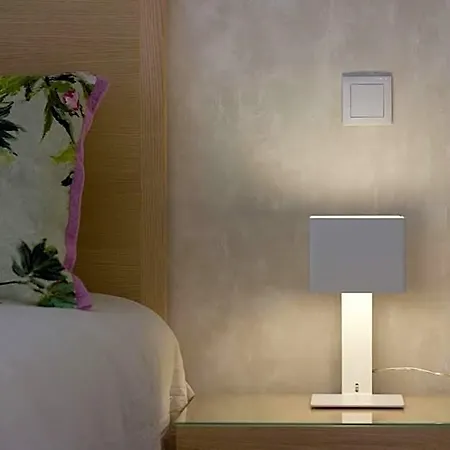 L&f House 4*